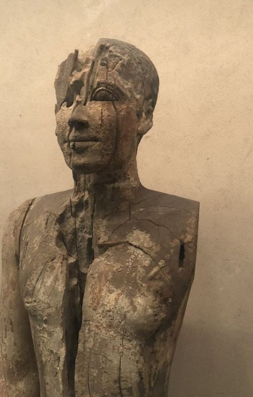 Statue of Kaipunesut.